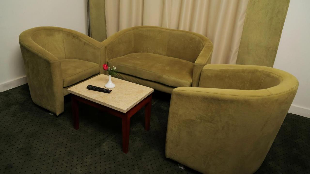 Spectra Inn Hotel 'Ezbet Sharikat Wardan Zewnętrze zdjęcie